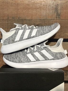 adidas Kids Cloudfoam Knit Sneakers - Grey & White